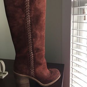 Maeve UGG boots